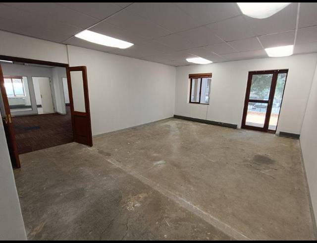 BUSINESS PROPERTY TO RENT IN VORNA VALLEY